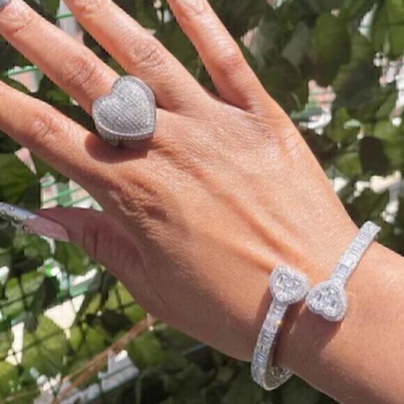 Iced Out Bling Opened Heart Zircon Charm Silver Rhinestone Bracelet - Picture 5 of 10